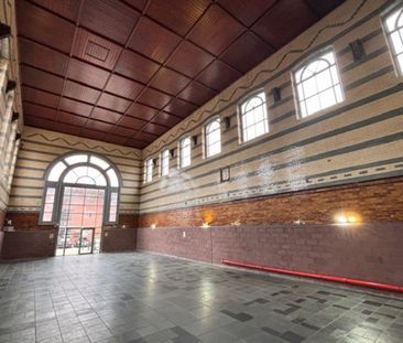 New Hall Lane, Preston - Photo 5