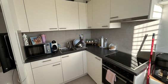 Bel appartement de 2 pièces au 5ème étage - Photo 3