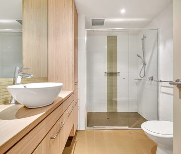 One Executive Bedroom with One Carpark for Rent!! - Photo 6