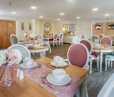 2 bedroom retirement property to rent - Photo 5