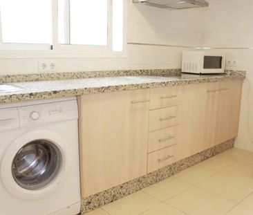 Calle Buiza y Mensaque, Sevilla, Andalusia 41004 - Photo 6