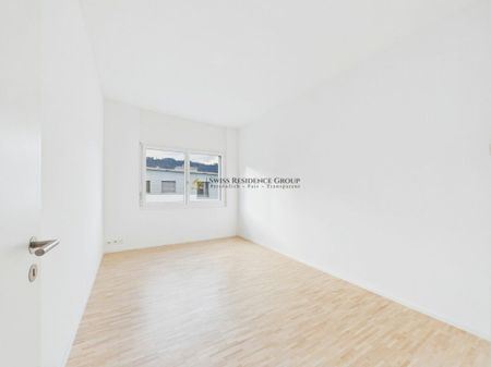 Spacious dream home, flooded with light, with view - Photo 3