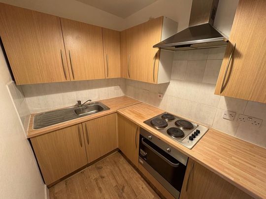 Studio to rent - Photo 1