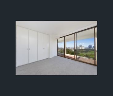 Stunning City Views! - Photo 2