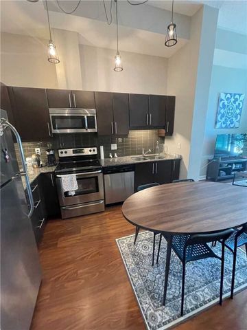 For Lease - 33 Bay Street Unit# 212, Toronto, Ontario - Photo 3