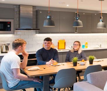 Superior-Plus Single Ensuite - Photo 6