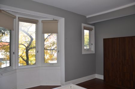 For Lease - 1915A Queen Street, Toronto, Ontario - Photo 3