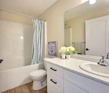 Chuka Boulevard – Two-Bedroom, One-Bathroom - Photo 1