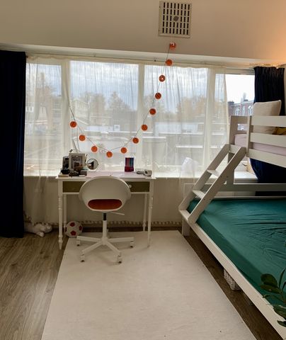 Te huur in het centrum van Bussum, een ruime studio met eigen voorzieningen - Foto 5