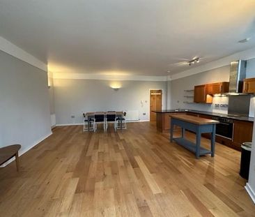 2 bedroom apartment to rent - Photo 2
