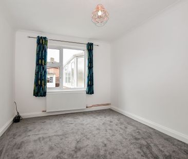 Wootton Road, Gaywood, Pe30 - Photo 2