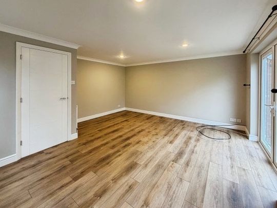 Pieces Court, Waterbeach - Photo 1