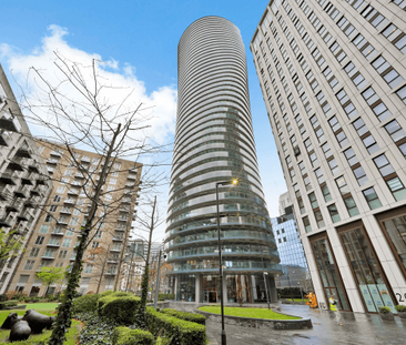 Crossharbour Plaza, London, E14 - Photo 1 | Rentumo