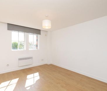 1 bedroom duplex to rent - Photo 5