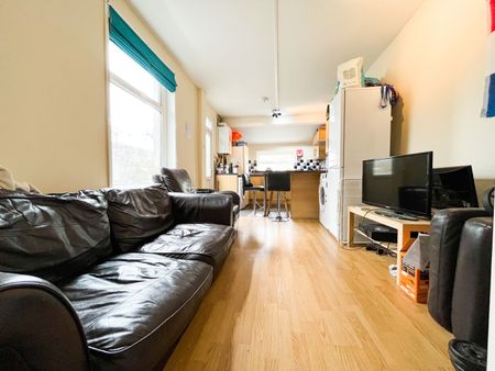 Dogfield Street, Cathays - Photo 3