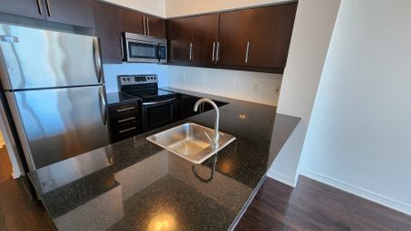 For Lease - 2885 Bayview Avenue Unit# 1412, Toronto, Ontario - Photo 5