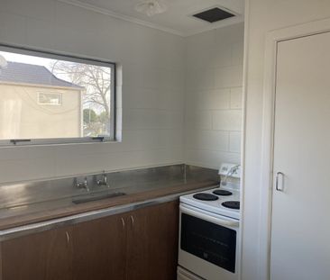 This unit has undergone renovations recently, including a new kitch... - Photo 1