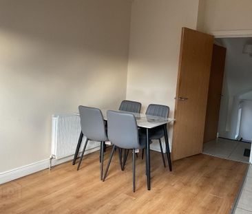 80 Eglantine Avenue, Belfast, BT9 6EU - Photo 6