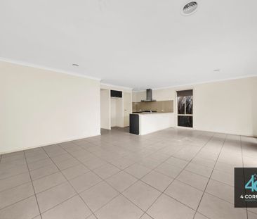 Werribee secondary college zoned: Enquire today!!! - Photo 1