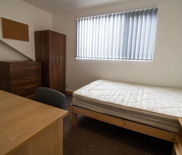 4 bedroom house to rent - Photo 1