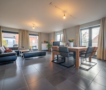 OUDENAARDE - Uitzonderlijk RUIM duplex-app. met 3 SLP. en TERRAS! - Foto 5