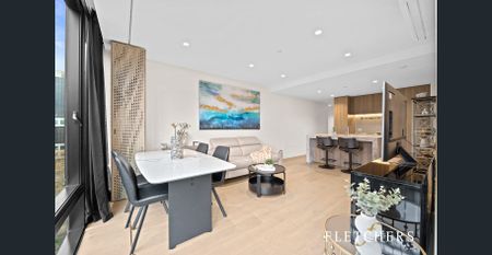 High-end Two Bedrooms Two Bathrooms Full Furnished Apartment in Luxurious Building! - Photo 2