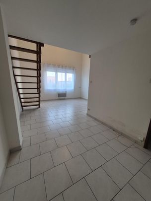 Location Appartement 38m² CAMBRAI 59400 - Photo 1