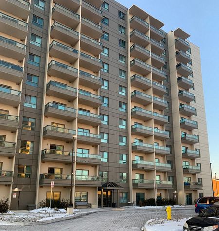 Newport Village - Photo 2