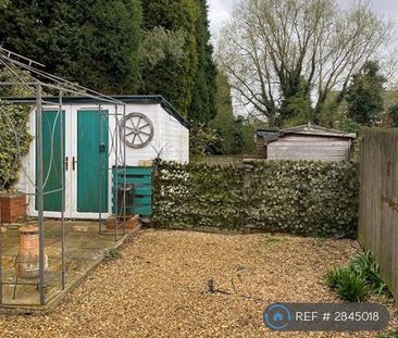 3 bedroom terraced house to rent - Photo 6