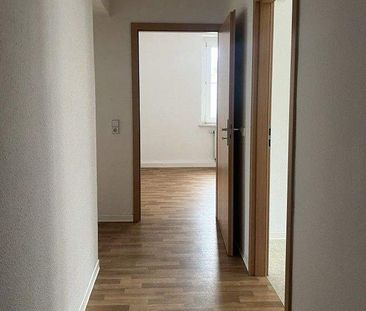 Wunderschöne Wohnung mit sonniger Loggia in zentraler Lage! Nähe El... - Photo 5