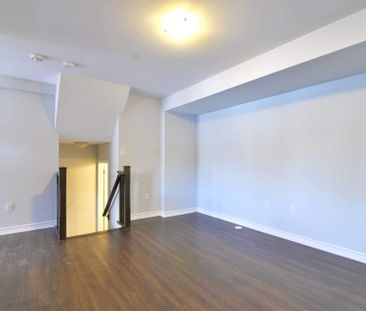 For Lease - 3062 Gardenia Gate, Oakville, Ontario - Photo 3