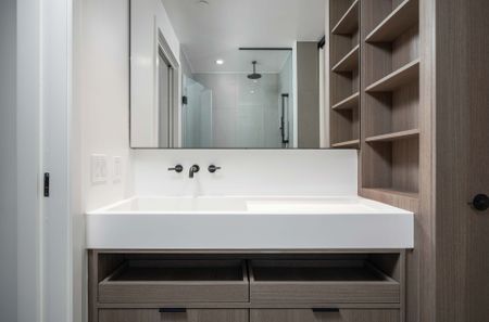 For Lease - 55 Charles Street Unit# 3908, Toronto, Ontario - Photo 4
