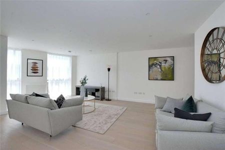 Wyndham Apartments, River Gardens Walk, London, SE10 - Photo 2