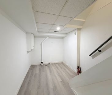 For Lease - 62 Truro Crescent, Toronto, Ontario - Photo 5