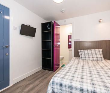 Room in a Shared House, Fell Street, L7 - Photo 4