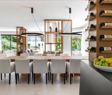 6 bedroom luxury Villa for rent in Marbella, Andalusia - Photo 1