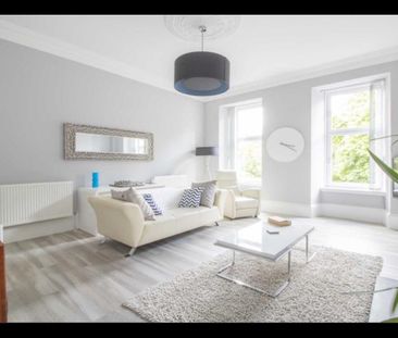 2 Bed Flat, Pollokshaws Road, G41 - Photo 1
