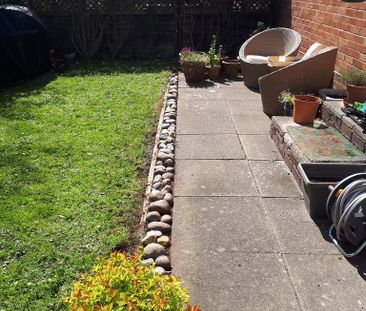 2 bedroom maisonette to rent - Photo 6