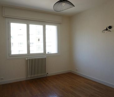 Location Appartement 2 pièces 51m² ANNECY 74000 - Photo 2