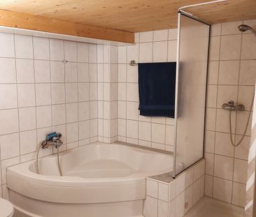 Quiet 5.5-room attic duplex with lift access, Burgdorf - Foto 2