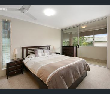 6/24 Thallon Street, Sherwood QLD 4075 - House For Rent | Domain - Photo 5