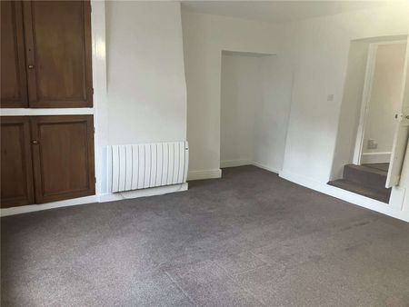 A charming 3 bedroom semi-detached cottage in the desirable village of Kirkoswald, - Photo 5