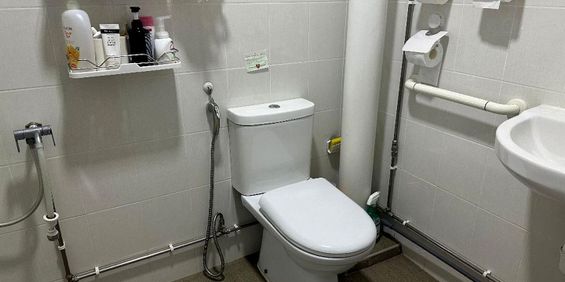 Bedok Reservoir Road (Bedok) - For Rent - Photo 3