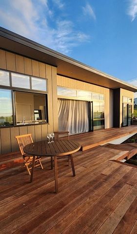 Rangitahi Retreat - Modern 3bdrm - Photo 4