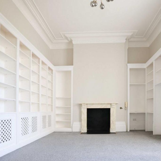 5 bedroom townhouse to rent - Photo 1
