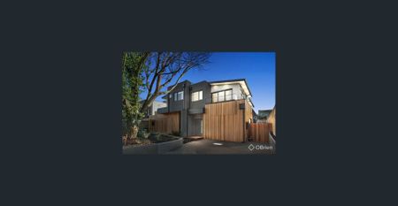 Breathtaking Townhouse in Sought After Beaumaris - Photo 4