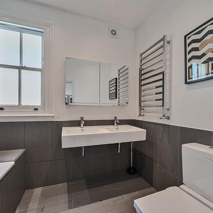 5 bedroom house to rent - Photo 1