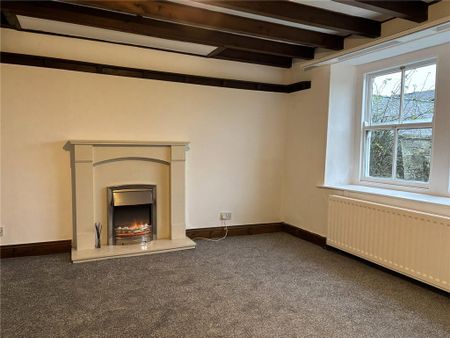 4 bedroom detached house to rent - Photo 3