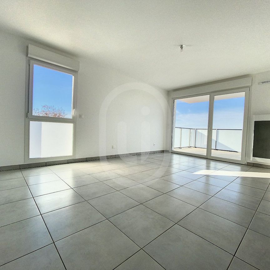 Location Appartement 3 pièces 65m² SETE 34200 - Photo 1