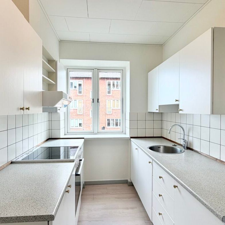 3 værelses – Skibhusvej 147, 1. tv.- Odense C - Photo 1